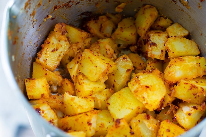 spicy potatoes