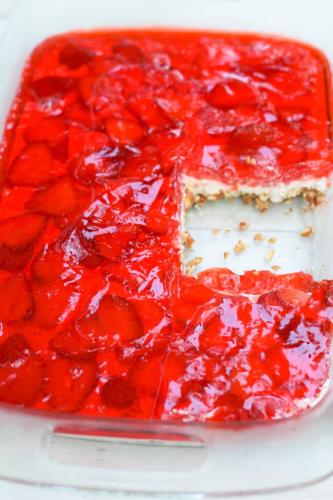 Strawberry pretzel dessert